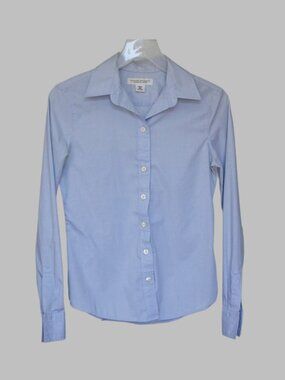 Banana Republic Women's Petite 0P Light Blue Button Up Non-Iron Fitted Shirt